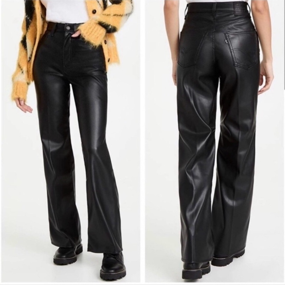 Levi's 70's High Flare Black Faux Vegan Leather Pant. Size 25